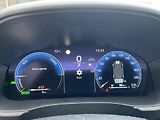 Toyota Yaris 1.5 HEV 130k Executive - náhled 19