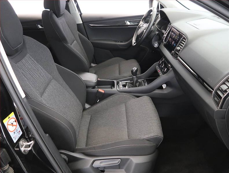 Škoda Karoq (2021) Style 2.0 TDI, Serv.kniha - fotka 9 z 25