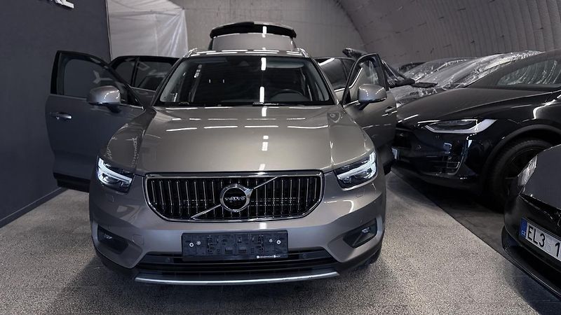 Volvo XC40 (2021) T4,Inscription ,REZERVOVÁNO  - fotka 13 z 50