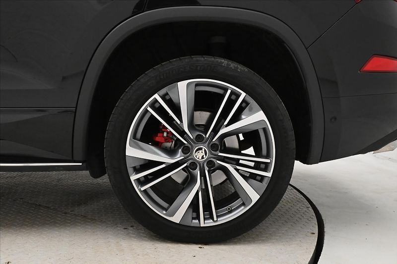 Škoda Kodiaq 2,0 TSI 180kW RS DSG 4x4 Záruk - fotka 26 z 26