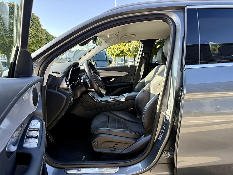 Mercedes-Benz GLC (2021) 220 d 4MATIC SUV - fotka 24 z 46