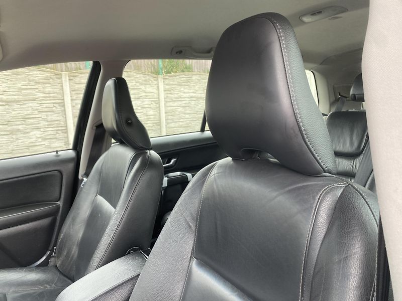 Volvo XC90 2.5TDi D5 200PS 7M 196000KM 1A - fotka 99 z 161