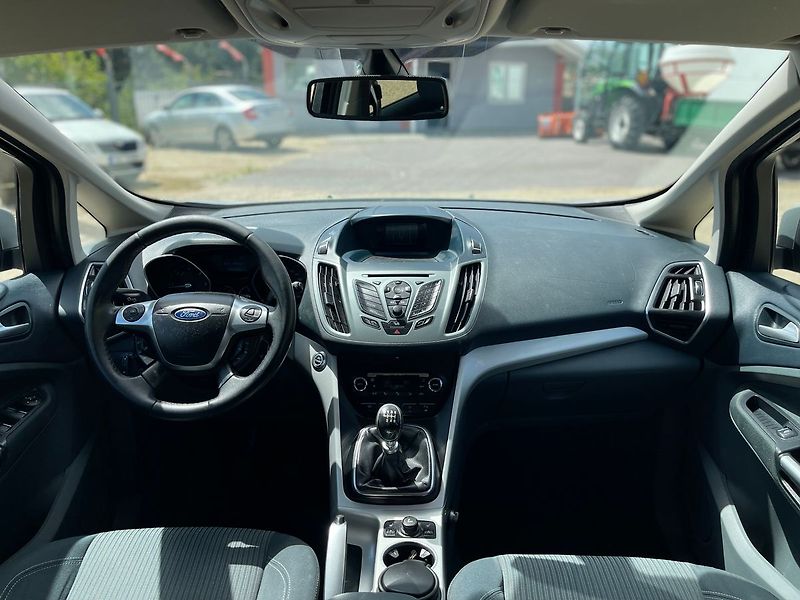 Ford C-MAX 1.6CDTi 85kW*ZADÁNO* - fotka 24 z 38