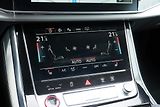 Audi SQ8 4.0 TFSI, ČR, Tažné, Matrix - náhled 24