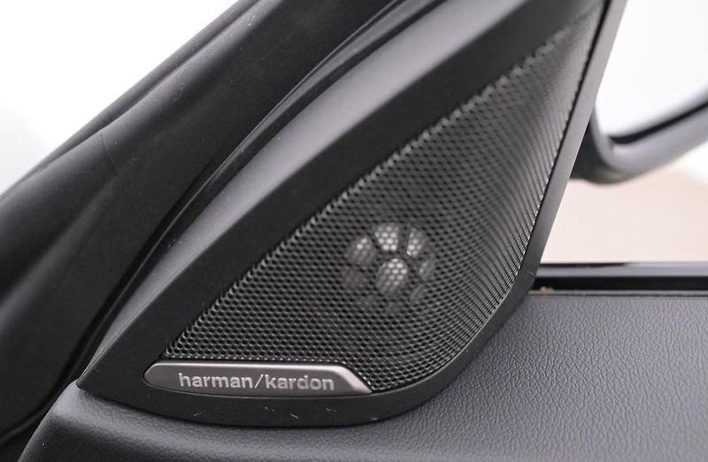 BMW i4 M50 xDrive GC SoH 96% Hnědý in - fotka 12 z 19