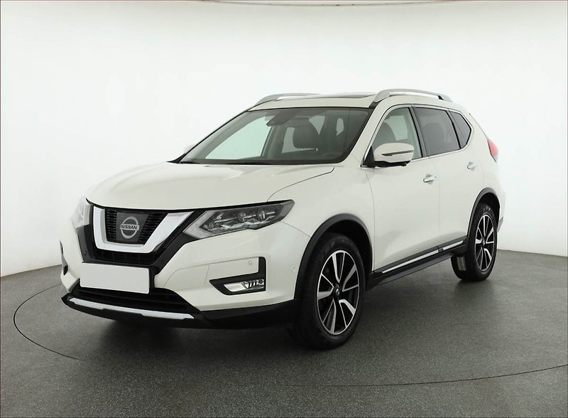 Nissan X-Trail (2018) 2.0 dCi, 4X4, Automat, Kůže - fotka 2 z 21