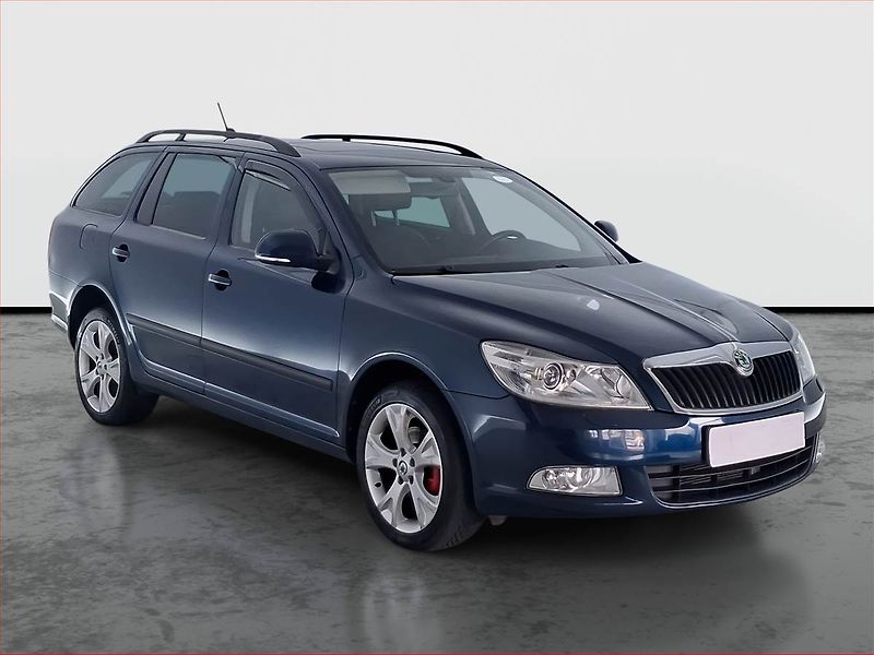 Škoda Octavia (2012) 2.0 TDI, 4X4, Navi, Xenony - fotografie inzerátu