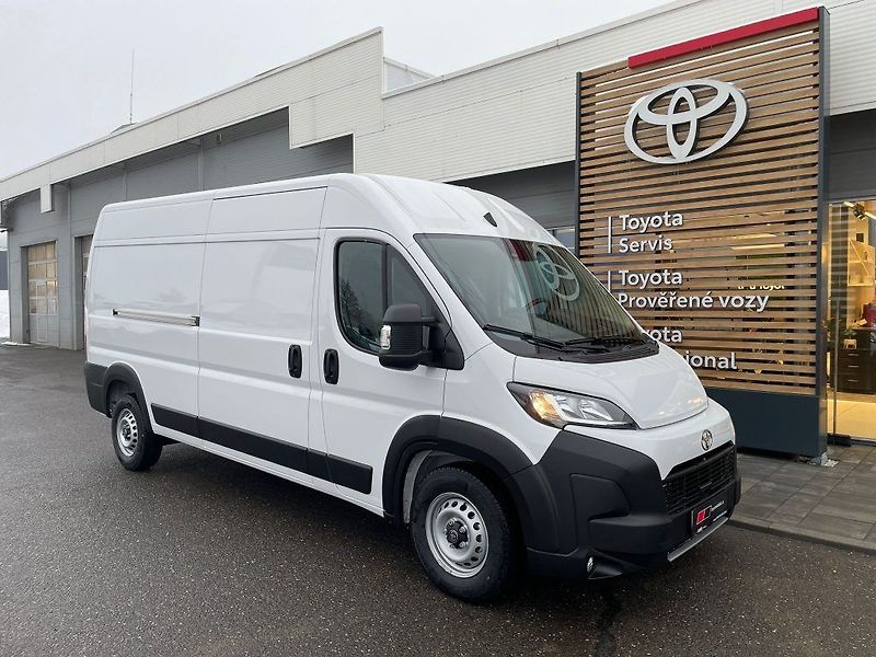 Toyota Proace Max MY25 2.2L 8AT - fotka 1 z 23