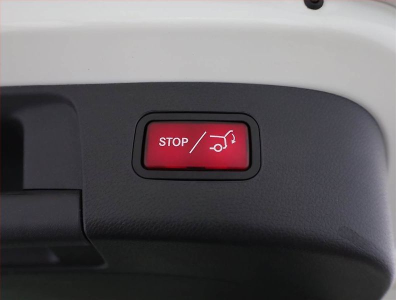 Mercedes-Benz GLA (2014) 200 CDI, 4X4, Automat - fotka 17 z 20