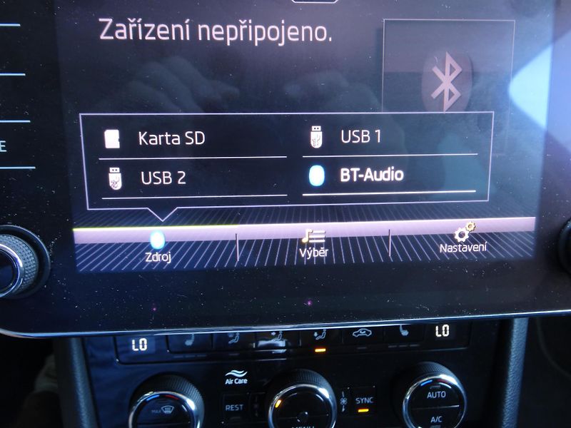 Škoda Superb 2.0TDi DSG Taž.zař. Plná nádrž - fotka 17 z 41