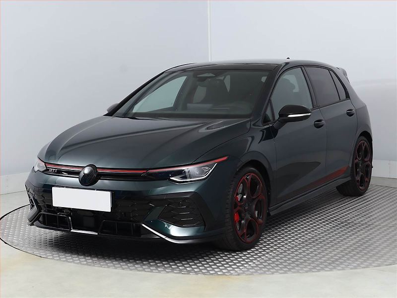 Volkswagen Golf (2026) 2.0 GTI Edition 50 - fotka 2 z 25