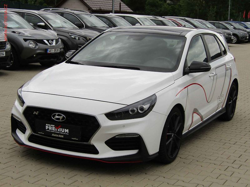 Hyundai i30 (2020) 2.0 i, serviska - fotka 3 z 20
