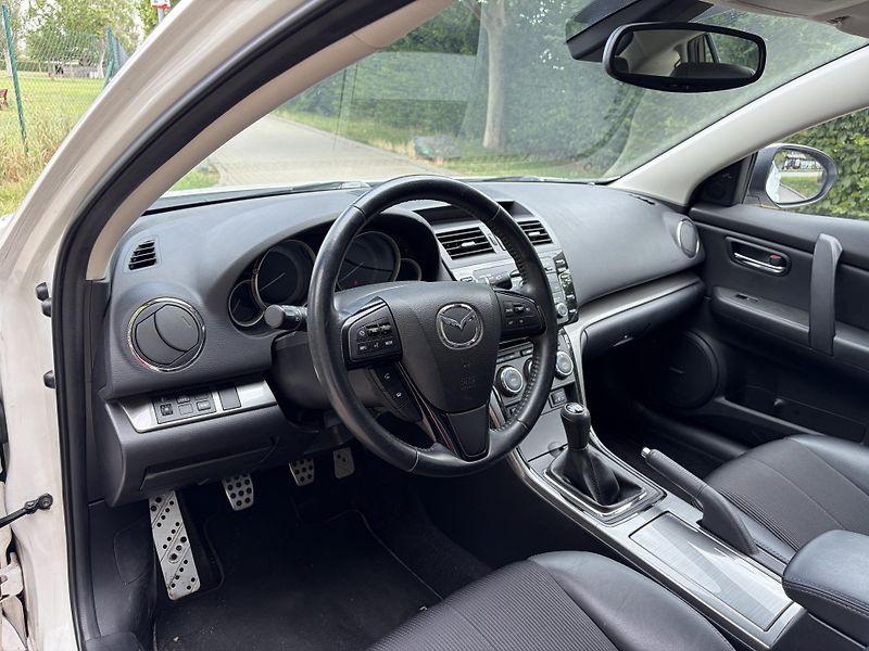 Mazda 6 2.0 90th Anniversary - fotka 26 z 31