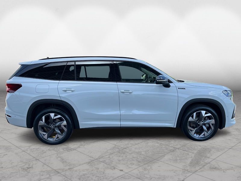 Škoda Kodiaq SPORTLINE 2.0TDI 142kW 4X4 - fotka 8 z 27