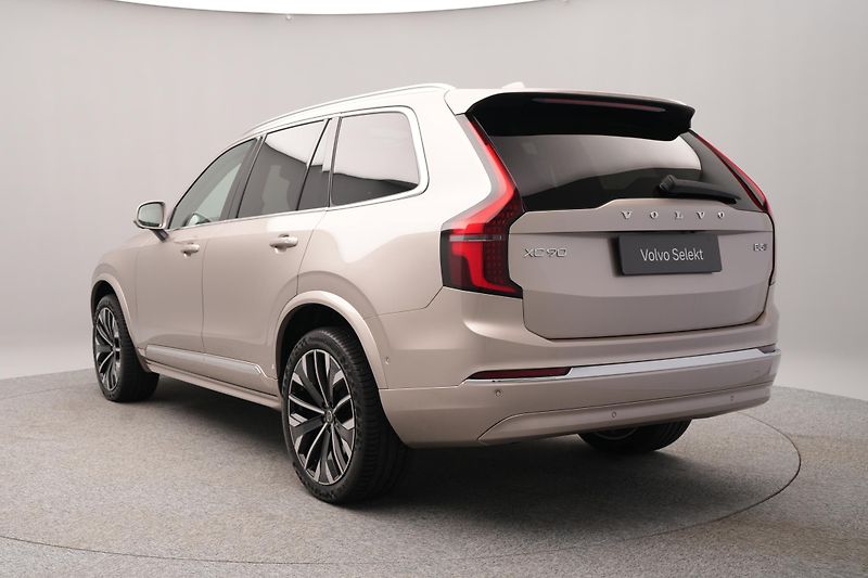 Volvo XC90 B5 AWD BRIGHT PLUS REZERVACE - fotka 9 z 55