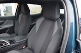 Peugeot 3008 (2023) 1.5 HDi 96kW AT8 Allure / LED - náhled 18