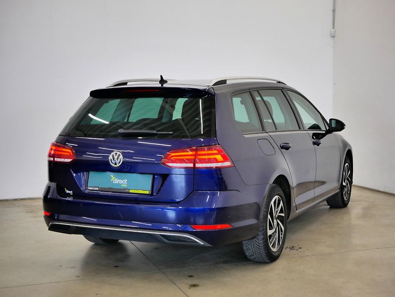 Volkswagen Golf - fotka 2 z 26