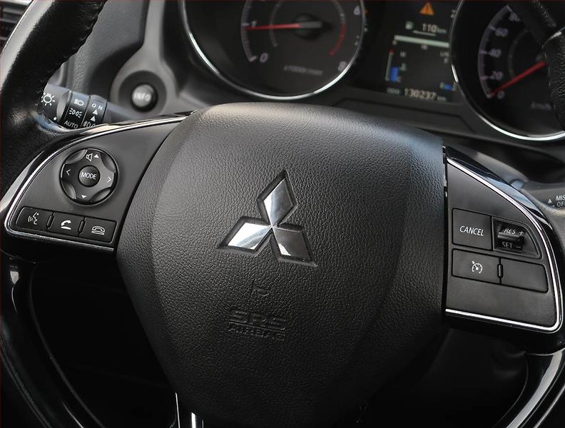 Mitsubishi ASX (2017) 1.6 MIVEC, Serv.kniha, Navi - fotka 20 z 20