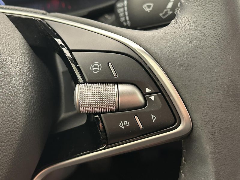 Škoda Fabia 1.0 TSI Top selection - fotka 20 z 28