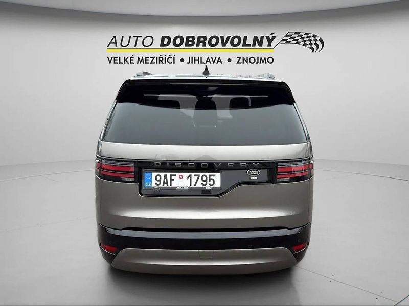 Land Rover Discovery R-Dynamic 3.0l MHEV AWD 8AT (2 - fotka 7 z 46