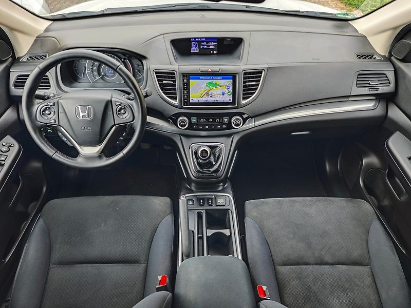Honda CR-V (2016) 2.0 i-VTEC Elegance REZERVACE - fotka 7 z 41