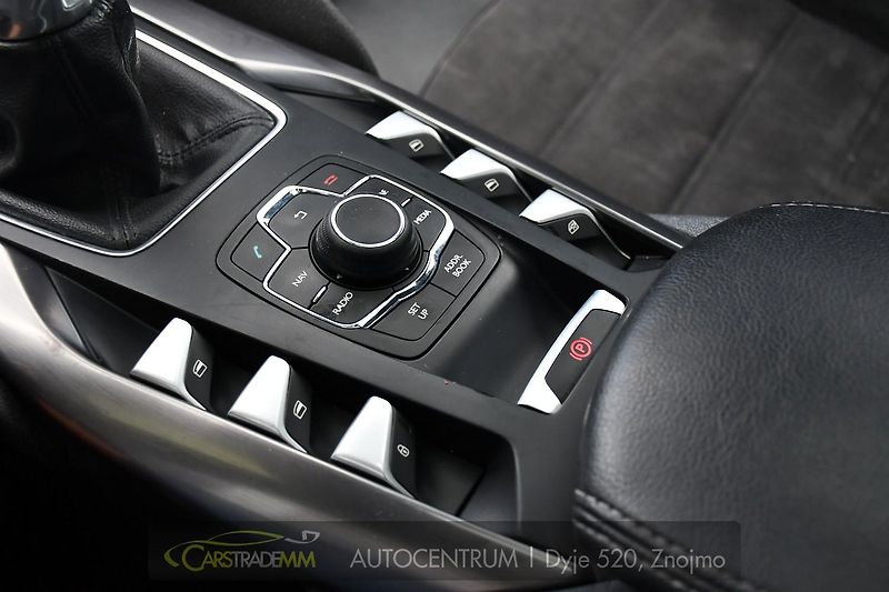 Citroën DS5 2.0HDi PANORAMA KESSY - fotka 34 z 46