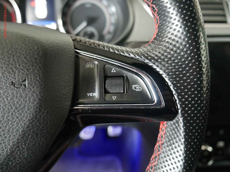 Škoda Octavia (2019) 2.0TSi, Navi, LED - fotka 19 z 25