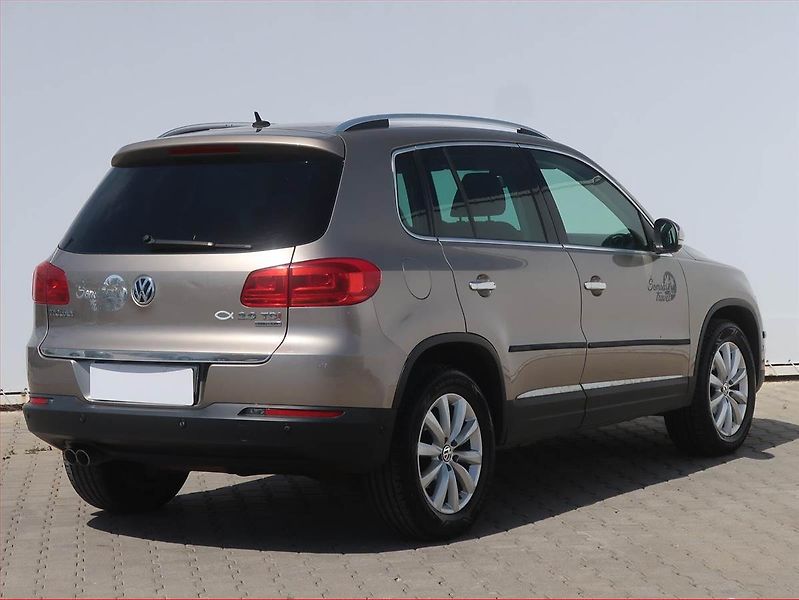 Volkswagen Tiguan (2012) 2.0 TDI, 4X4, Xenony - fotka 5 z 18