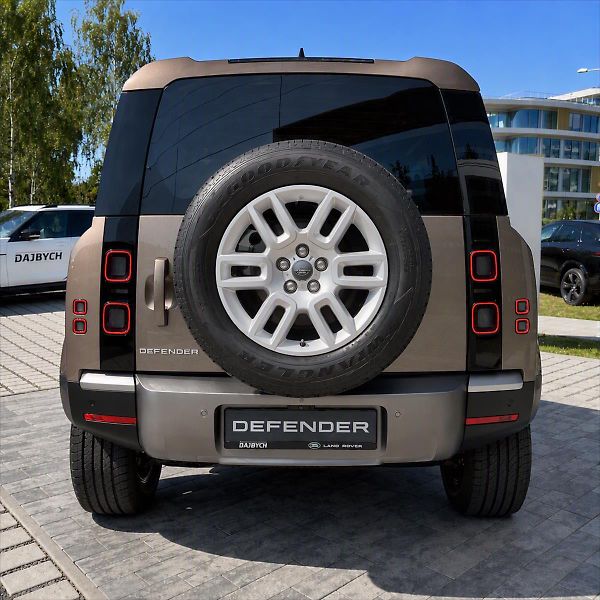 Land Rover Defender (2026) 110 D200 S - fotka 4 z 29