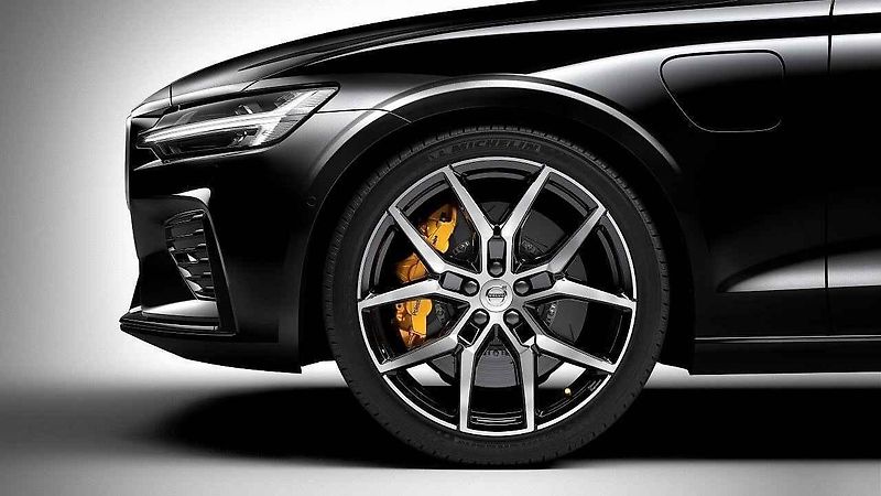 Volvo S60 R-Design.