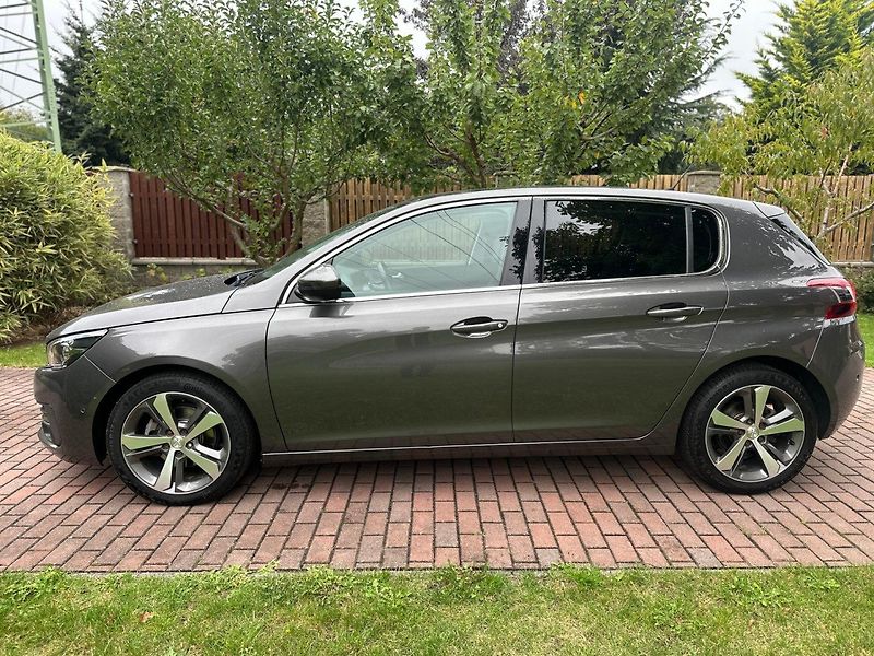 Peugeot 308 (2017) 1.2T 96kw - fotka 4 z 28