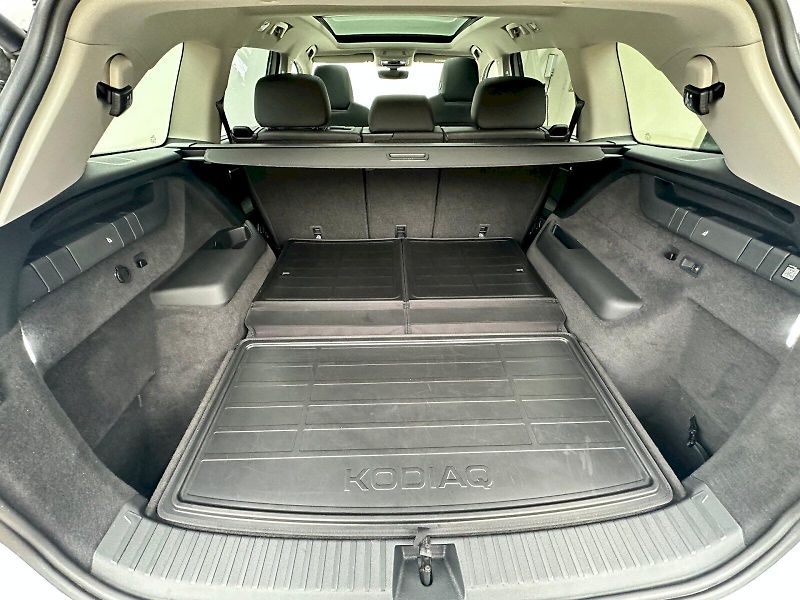 Škoda Kodiaq (2024) 2.0 TDI 142 kW Exclusive Selec - fotka 27 z 30