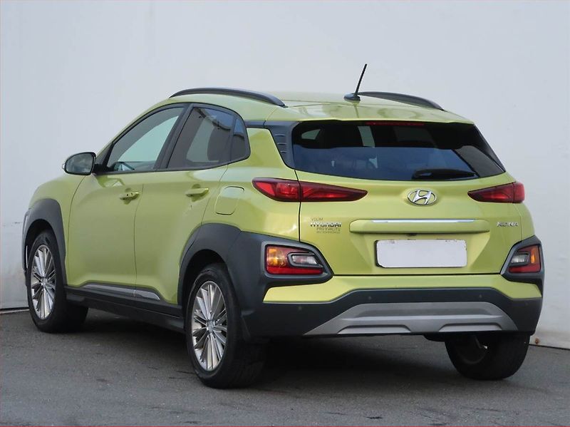 Hyundai Kona (2018) 1.0 T-GDI, ČR,1.maj - fotka 4 z 20
