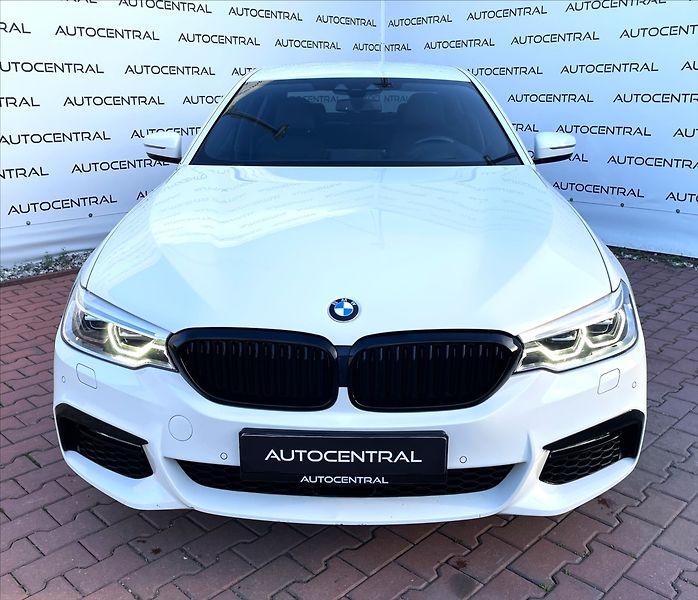 BMW Řada 5 3,0 D,530 xDrive,195kW,M-PACKE - fotka 3 z 34