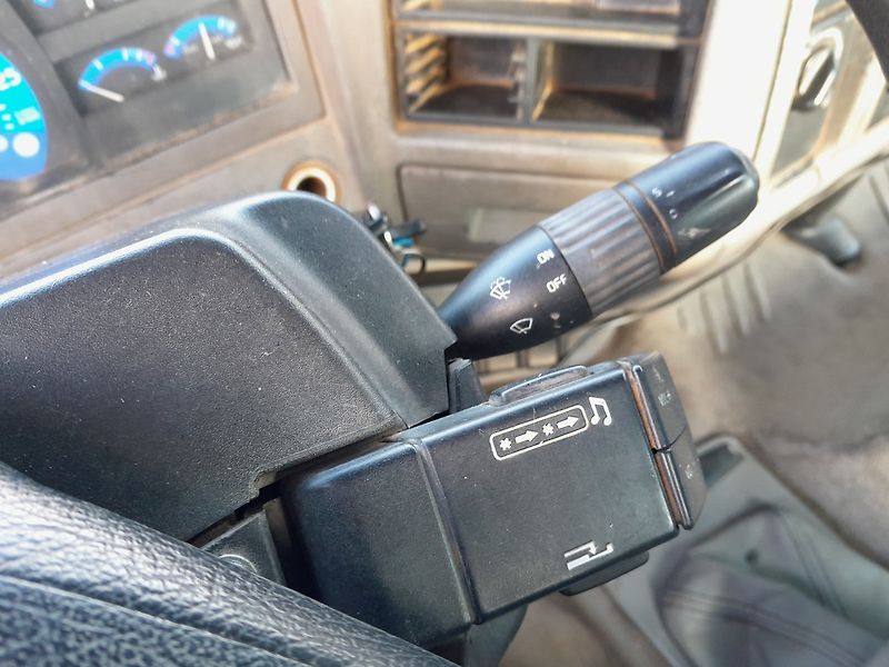 Renault 370.34 PR 6x6 - fotka 30 z 37