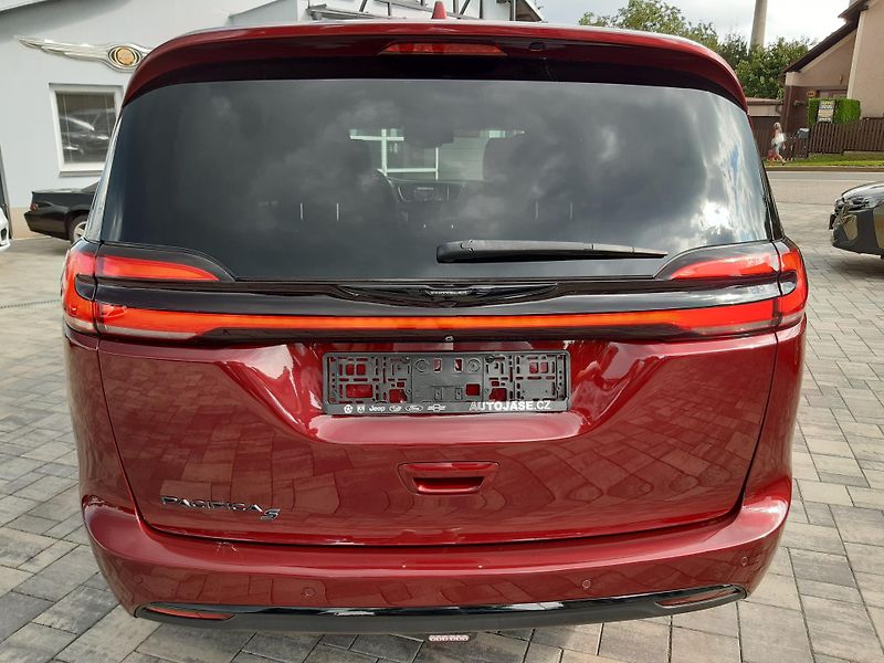 Chrysler Pacifica (2019) 3,6L SPORT, REZERVACE - fotka 6 z 48