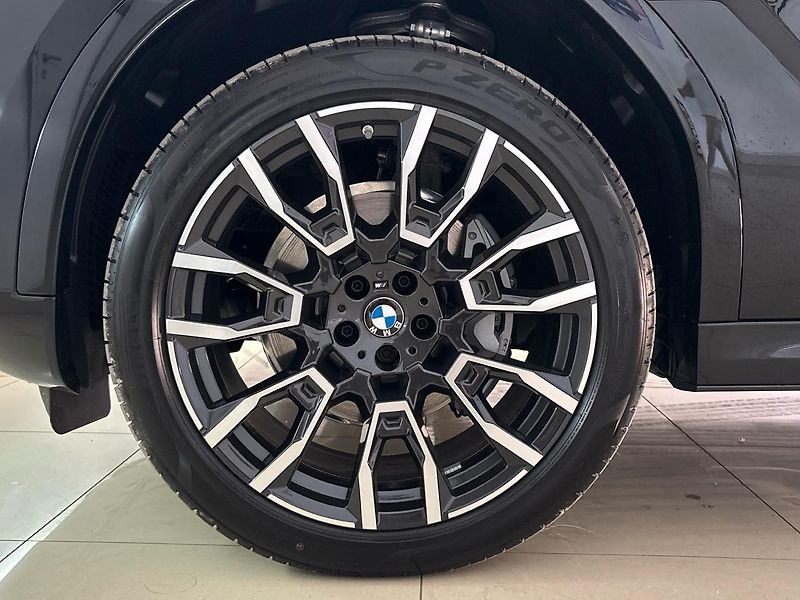 BMW X6 (2026) xDrive30d M SPORT + Pakety - fotka 8 z 64