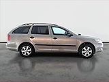 Škoda Octavia (2009) 1.4 TSI, Park. senzory - náhled 6