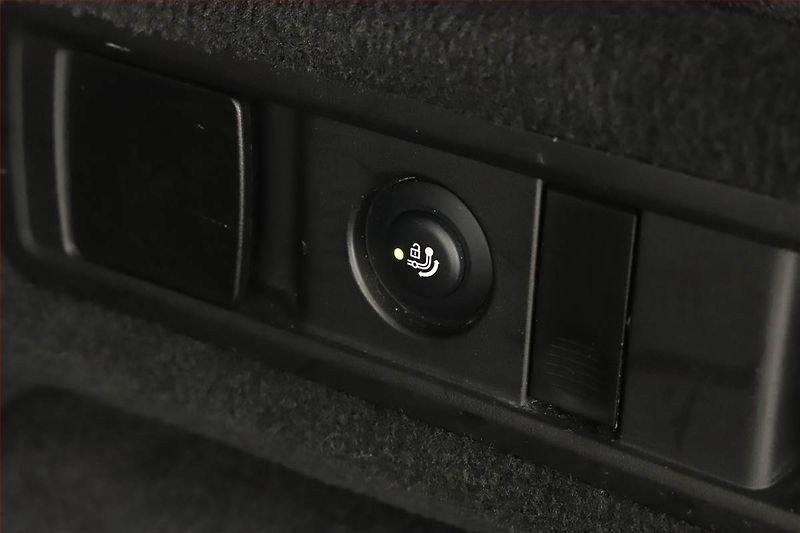 BMW X5 (2021) xDrive30d - fotka 26 z 29