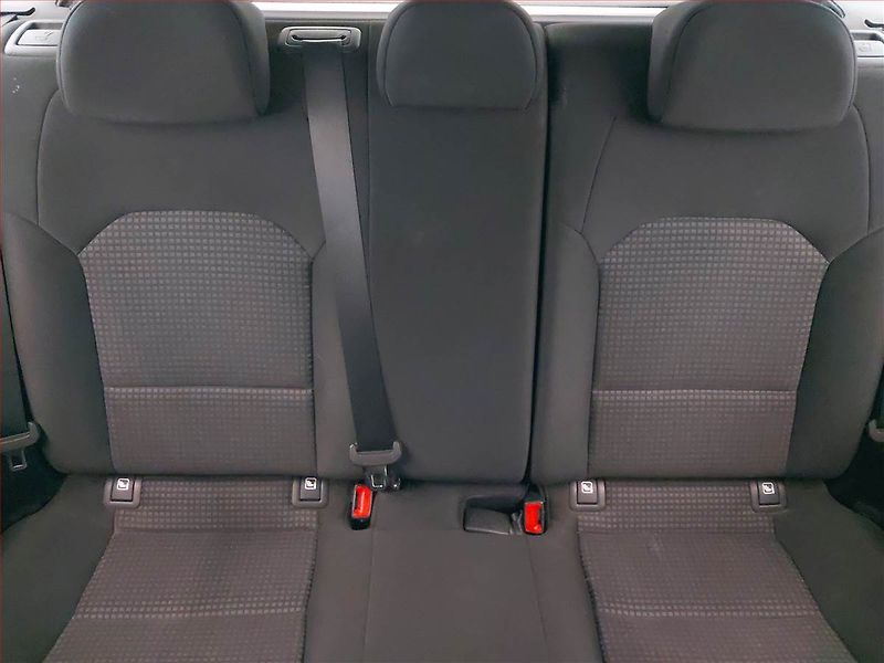 Kia Ceed (2019) 1.0 T-GDI, ČR,1.maj - fotka 10 z 17