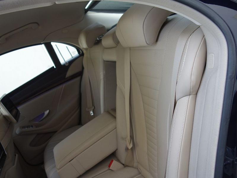 Mercedes-Benz Třídy S (2013) S500*4M*NOVÝ-MOTOR*TOP-SERVIS! - fotka 42 z 50