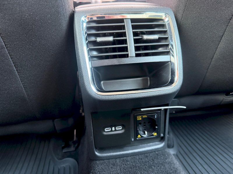 Škoda Octavia (2022) Combi 1.5 TSI 110kW Style Plus - fotka 27 z 35