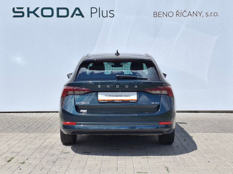 Škoda Octavia (2023) Combi Style DSG 1,5TSi 110kW - fotka 13 z 35
