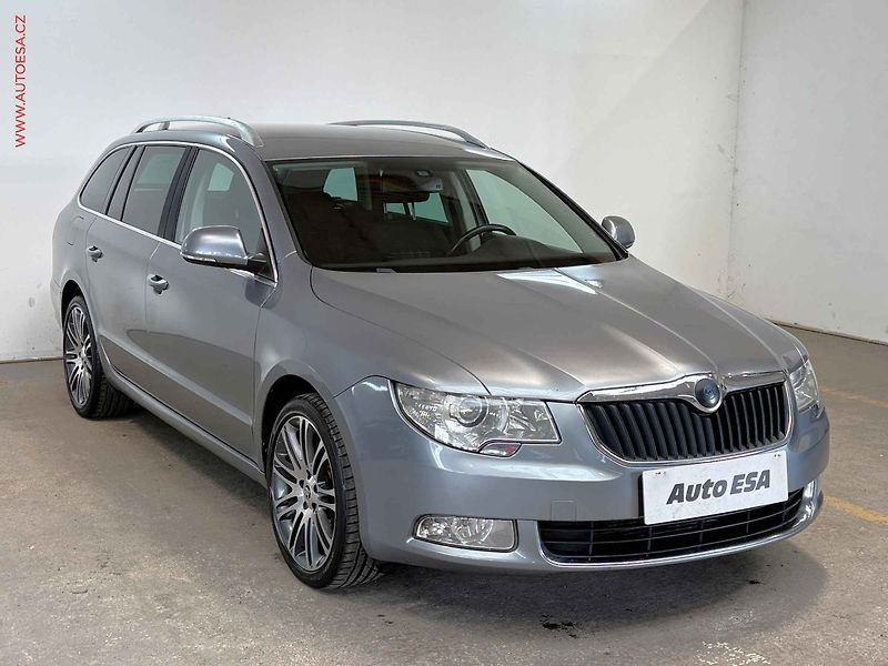 Škoda Superb (2012) 2.0 TDi, Ambition, xenon - fotografie inzerátu