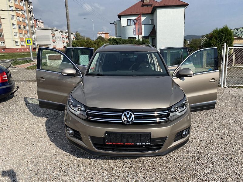 Volkswagen Tiguan 2.0TDi,DSG,rezervace - fotka 11 z 63