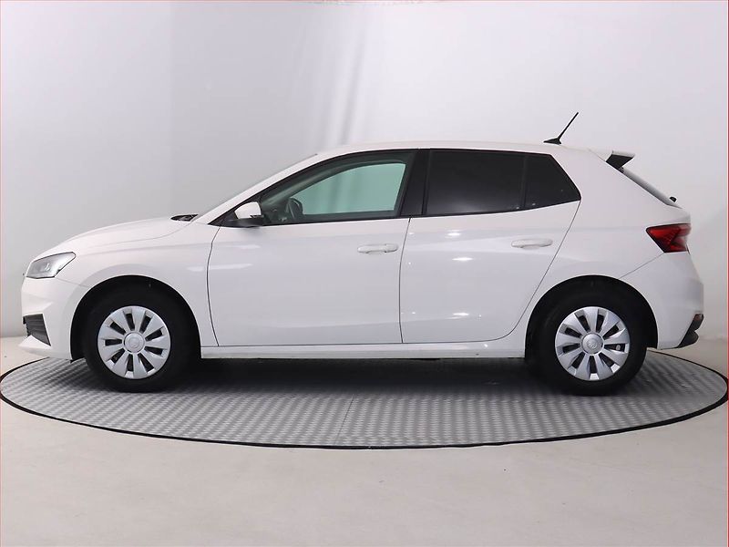 Škoda Fabia (2022) 1.0 TSI, Tempomat - fotka 3 z 19