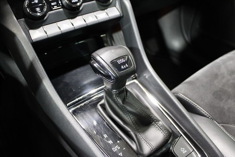 Škoda Kodiaq 2,0 TDI DSG 4x4 Style - fotka 27 z 35