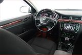 Škoda Superb (2012) Elegance 2.0 TDI, Xenony - náhled 7