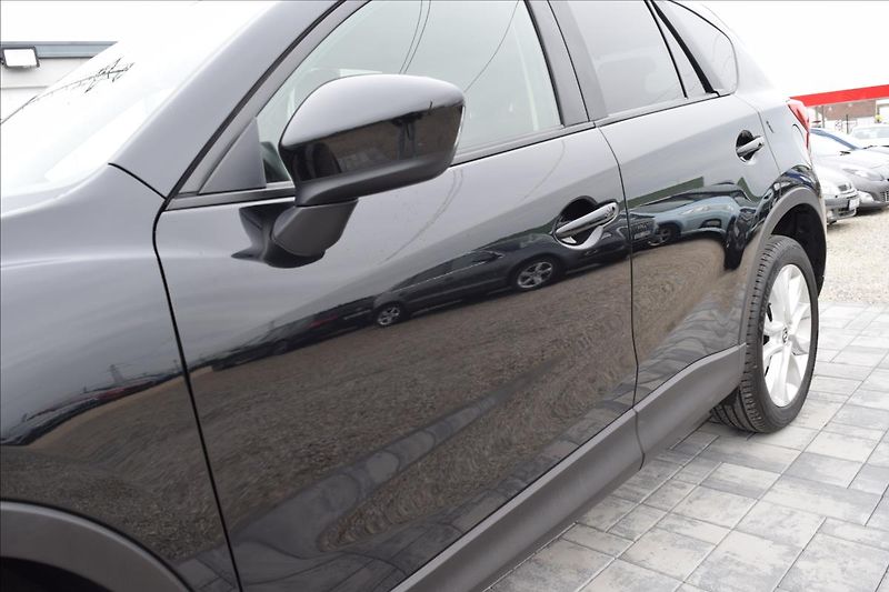 Mazda CX-5 2,0 i 118KW 4X4 AUTOMAT KŮŽE - fotka 8 z 54