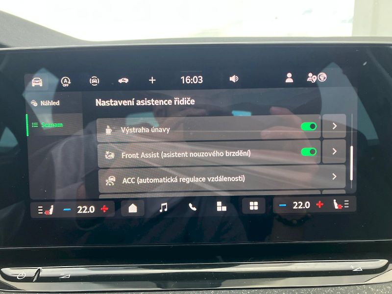 Škoda Octavia (2024) TOP SELEC TD 110/2.0 A7F - fotka 18 z 32
